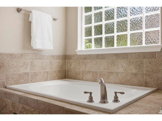 3220 Grand Teton Pl, Fort Collins, CO 80525