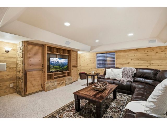 3220 Grand Teton Pl, Fort Collins, CO 80525