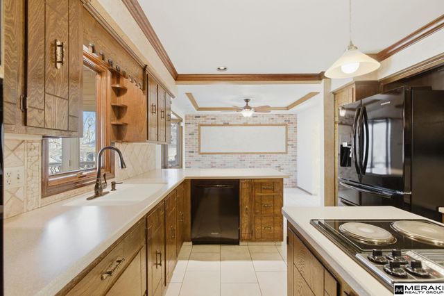 2008 S 146th Circle, Omaha, NE 68144