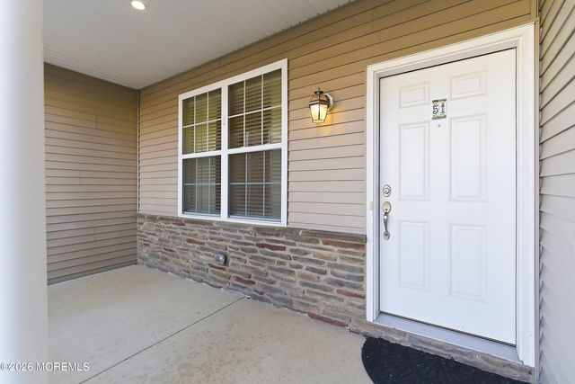 51 Traditions Place, Monroe, NJ 08831