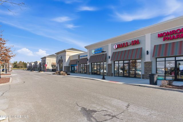 51 Traditions Place, Monroe, NJ 08831