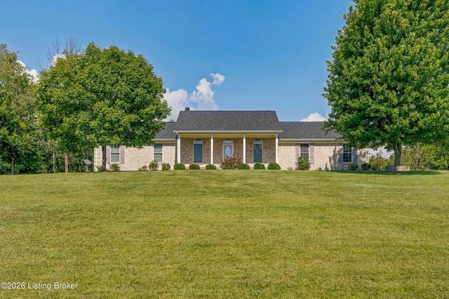 1196 Deerwood Dr, Coxs Creek, KY 40013