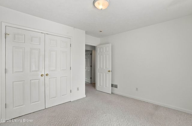 1196 Deerwood Dr, Coxs Creek, KY 40013