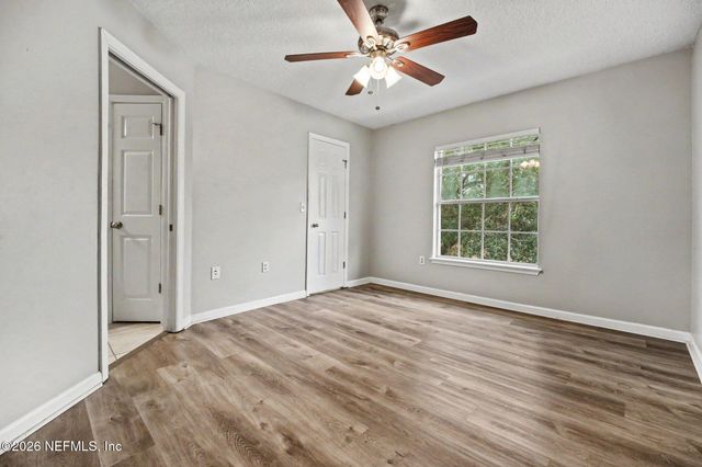 1517 FIELDVIEW Drive, Jacksonville, FL 32225