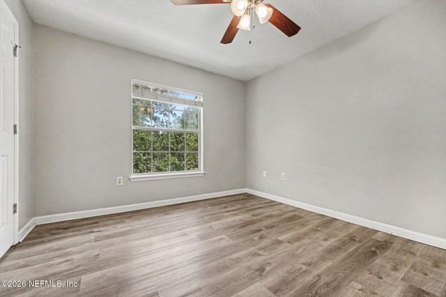 1517 FIELDVIEW Drive, Jacksonville, FL 32225