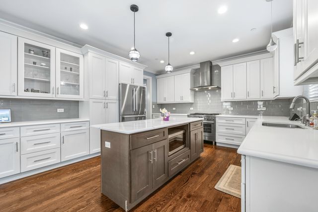 20553 N Horatio Boulevard, Prairie View, IL 60069