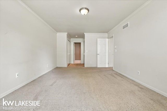 45491 Meadows Square, Macomb, MI 48044