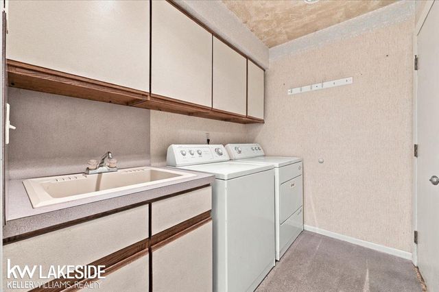45491 Meadows Square, Macomb, MI 48044