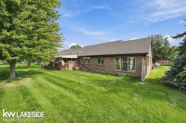 45491 Meadows Square, Macomb, MI 48044