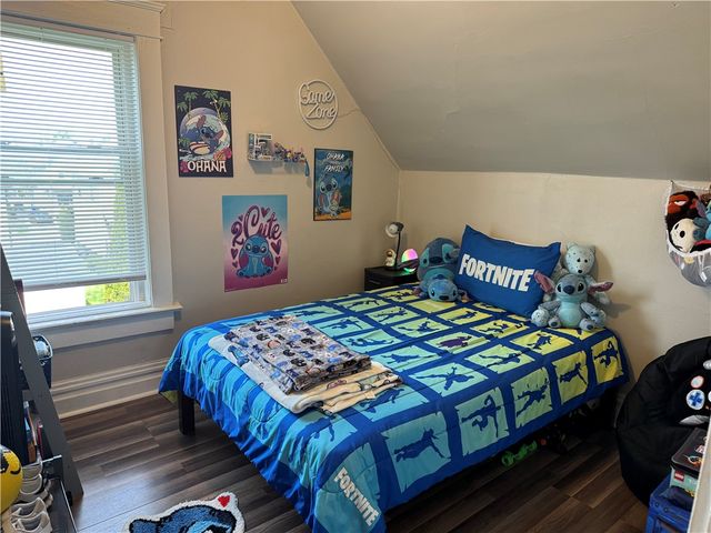 827 Morton St, New Castle, PA 16101