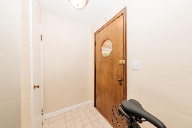 7405 S Pennsylvania AVENUE, Oak Creek, WI 53154