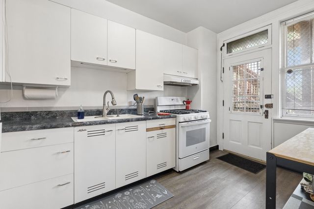 1534 E 59th Street L2, Chicago, IL 60637