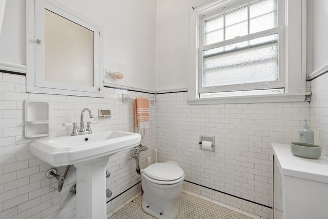 1534 E 59th Street L2, Chicago, IL 60637