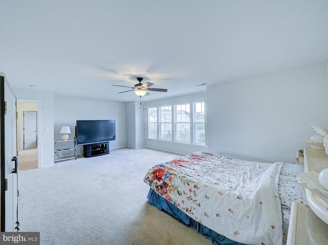 29 ENDEAVOR BLVD, East Windsor, NJ 08520
