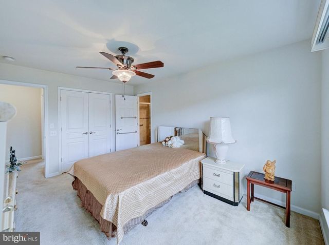 29 ENDEAVOR BLVD, East Windsor, NJ 08520