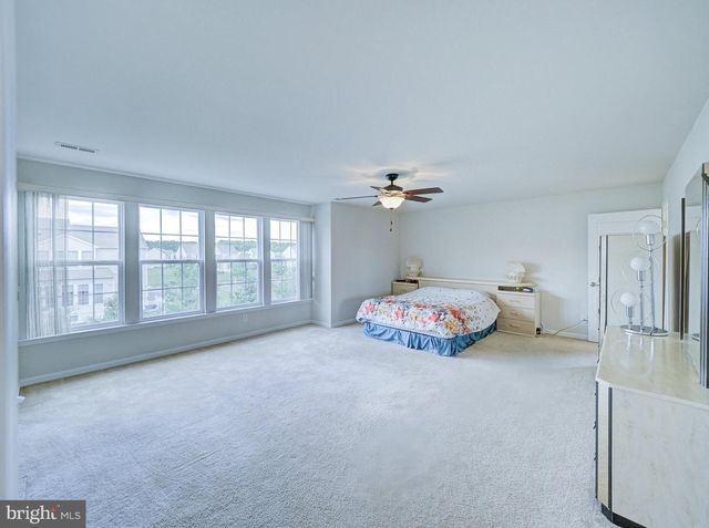 29 ENDEAVOR BLVD, East Windsor, NJ 08520