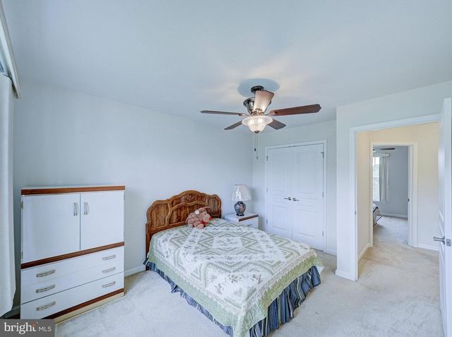 29 ENDEAVOR BLVD, East Windsor, NJ 08520