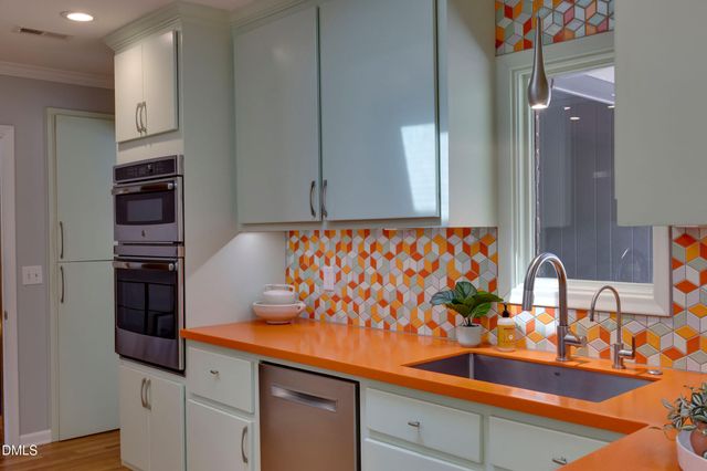 2524 Wrightwood Avenue, Durham, NC 27705