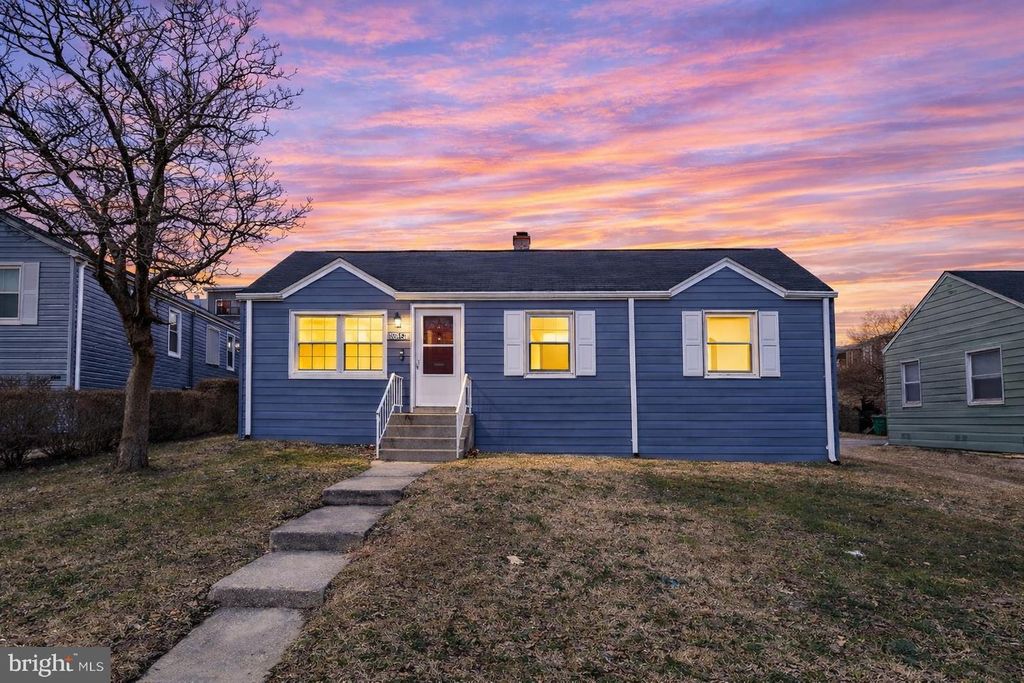 5014 N ENGLEWOOD DR, Capitol Heights, MD 20743
