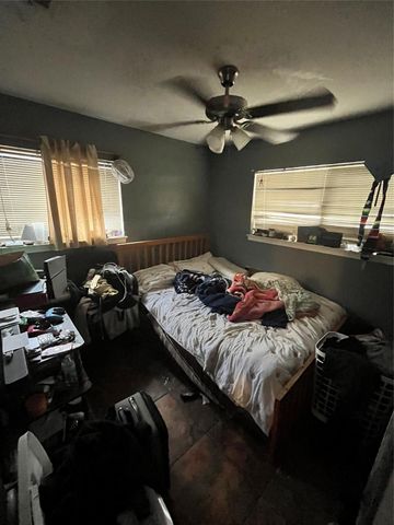 4306 Kelling Street, Houston, TX 77045