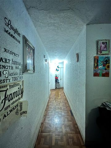 4306 Kelling Street, Houston, TX 77045