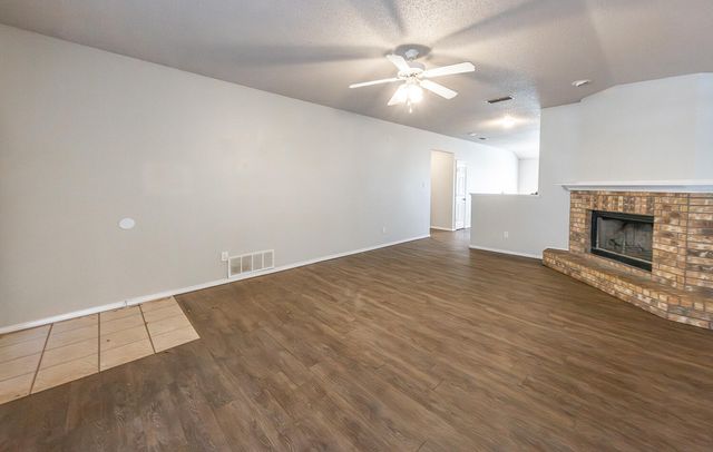 1609 76th Street, Lubbock, TX 79423