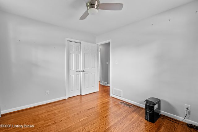 4334 Rockwood Dr, Louisville, KY 40220