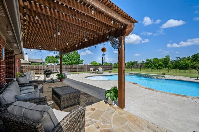 11155 Country Ridge Lane, Forney, TX 75126