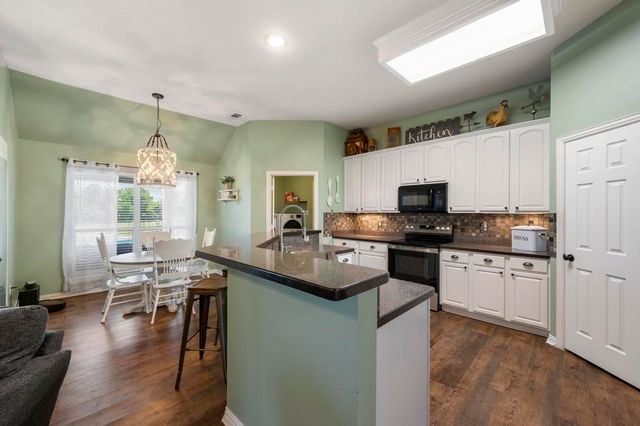 11155 Country Ridge Lane, Forney, TX 75126