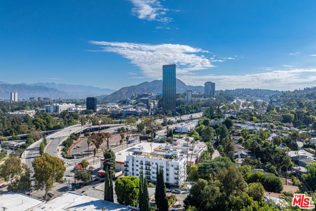 10867 Fruitland Drive 502, Los Angeles, CA 91604