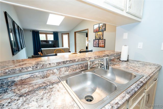 4745 Chestnut Ridge Road 12, Amherst, NY 14228