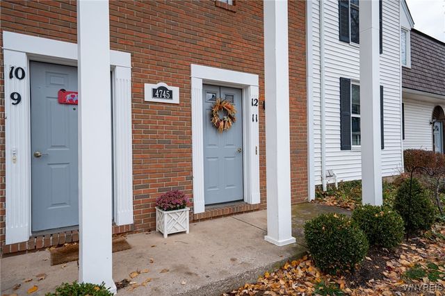 4745 Chestnut Ridge Road 12, Amherst, NY 14228