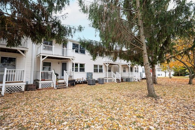 4745 Chestnut Ridge Road 12, Amherst, NY 14228