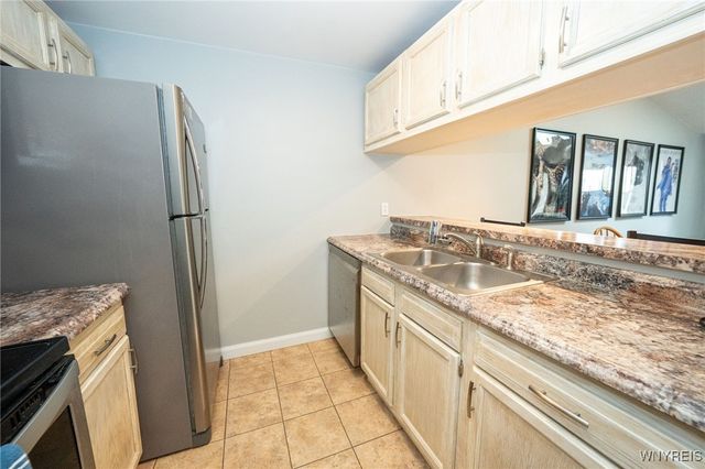 4745 Chestnut Ridge Road 12, Amherst, NY 14228