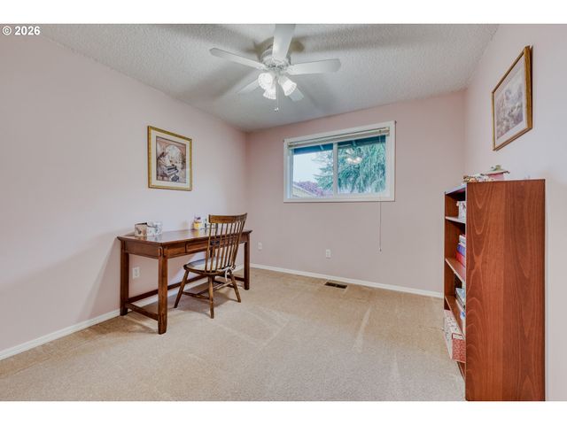 4615 Nw SALISHAN Dr, Portland, OR 97229