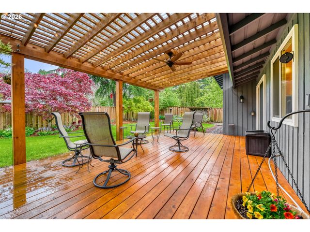 4615 Nw SALISHAN Dr, Portland, OR 97229
