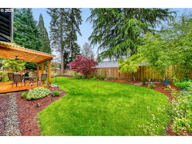 4615 Nw SALISHAN Dr, Portland, OR 97229