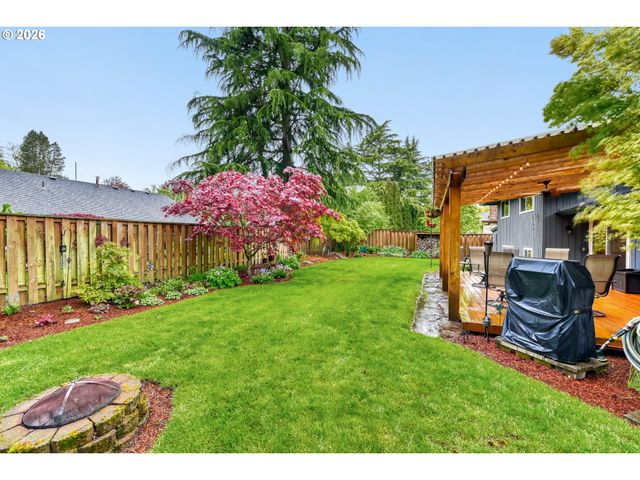 4615 Nw SALISHAN Dr, Portland, OR 97229