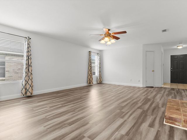 5429 Scotts Valley Street, Fort Worth, TX 76244