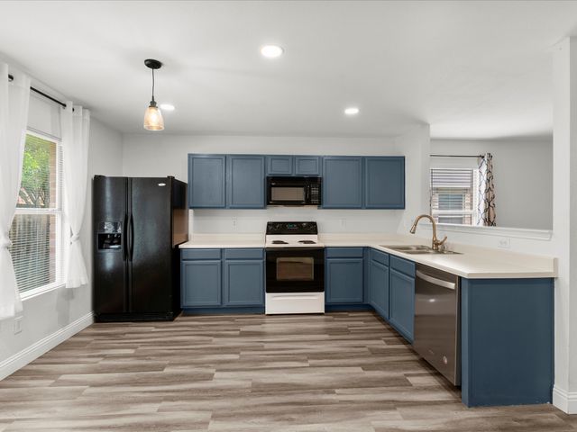 5429 Scotts Valley Street, Fort Worth, TX 76244