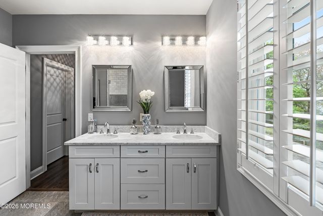10 Borden Street, Monmouth Beach, NJ 07750