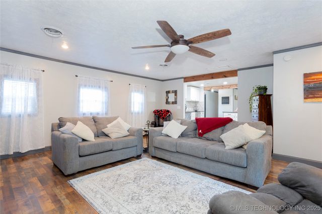 610 NE Creek Avenue, Mcalester, OK 74501
