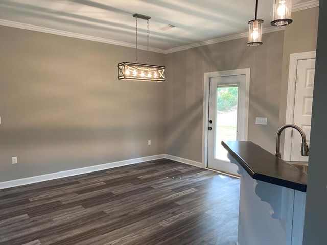 2552 Jordon Ave, Cowarts, AL 36321