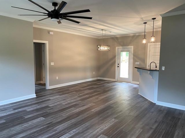 2552 Jordon Ave, Cowarts, AL 36321