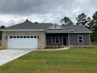 2552 Jordon Ave, Cowarts, AL 36321