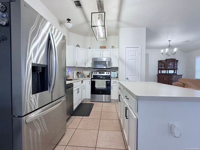 5715 Grandwood, San Antonio, TX 78239