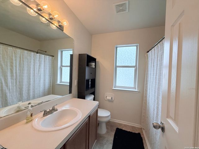 5715 Grandwood, San Antonio, TX 78239