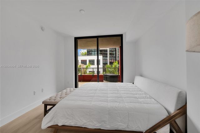 90 NE 32nd 406 406, Miami, FL 33127