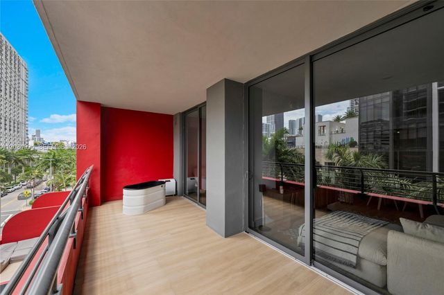 90 NE 32nd 406 406, Miami, FL 33127