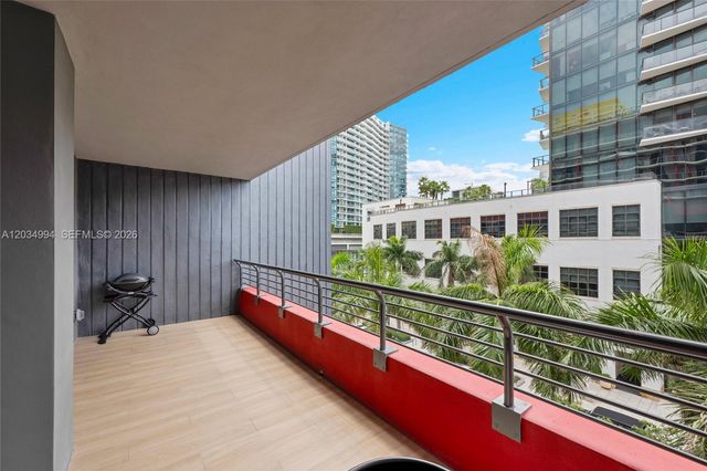 90 NE 32nd 406 406, Miami, FL 33127